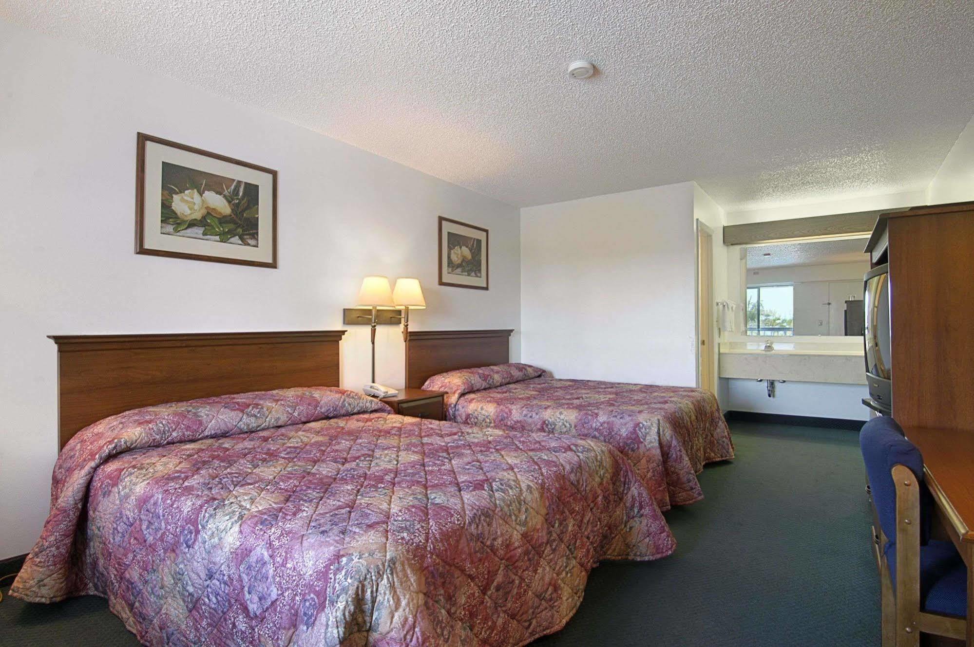 Super 8 By Wyndham Riviera Beach West Palm Beach Kültér fotó